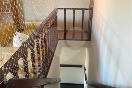 Sobrado à venda com 3 quartos, sendo 1 suíte,  em Jardim Selma Helena, Poá, SP