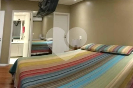 Duplex à venda com 3 quartos, sendo 1 suíte, em Vila Andrade, São Paulo, SP