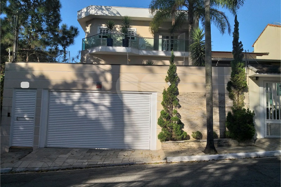 Casa à venda com 4 suítes em Jardim Floresta, São Paulo, SP