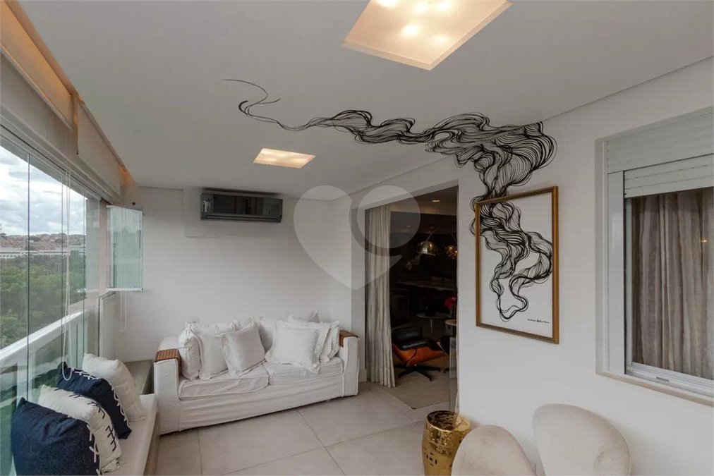 Apartamento à venda ou para alugar com 2 suítes em Santo Amaro, São Paulo, SP