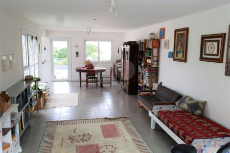 Casa à venda com 6 quartos, sendo 4 suítes, em Bosque da Saúde, São Paulo, SP