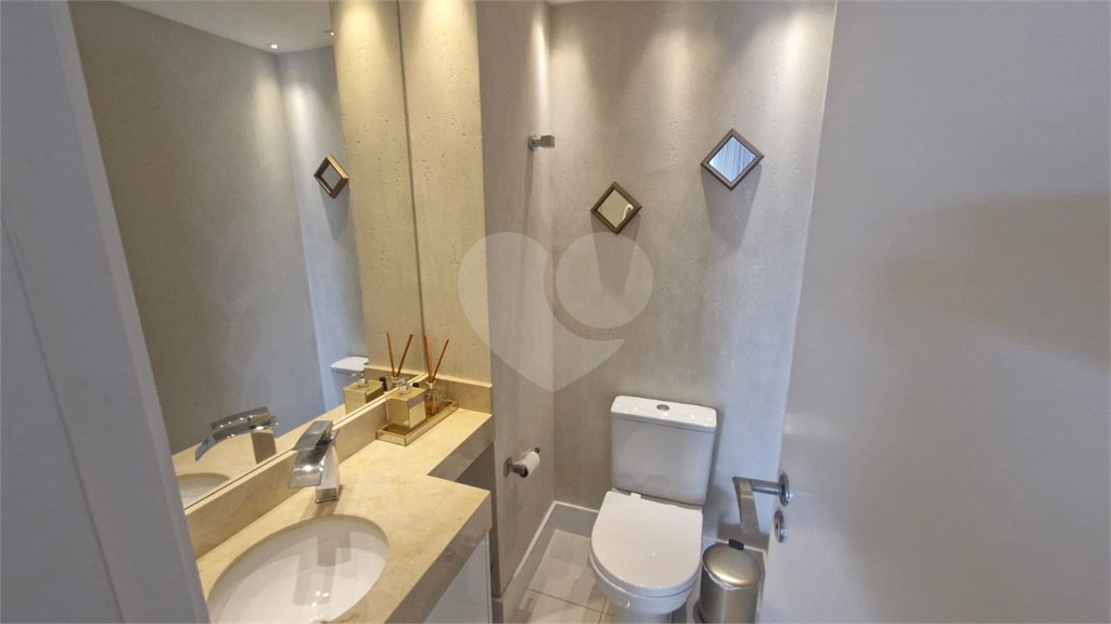 Apartamento à venda com 3 suítes em Santana, São Paulo, SP