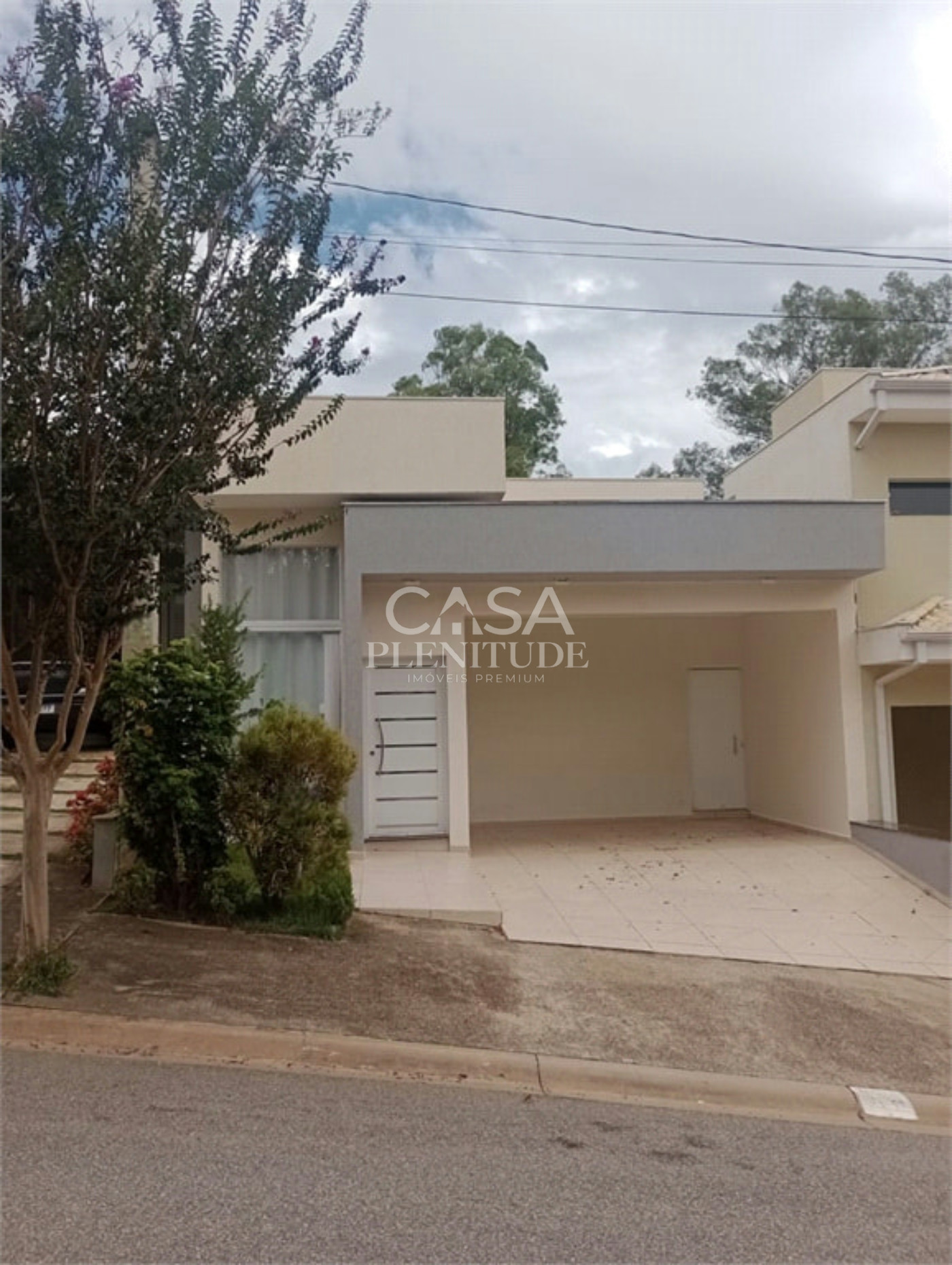 Casa em condomínio à venda com 3 quartos, sendo 1 suíte, em Wanel Ville, Sorocaba, SP