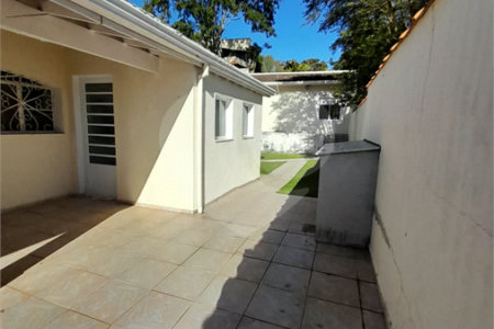 Casa à venda com 5 quartos, sendo 3 suítes,  no condomínio Estância Marambaia, Vinhedo - SP