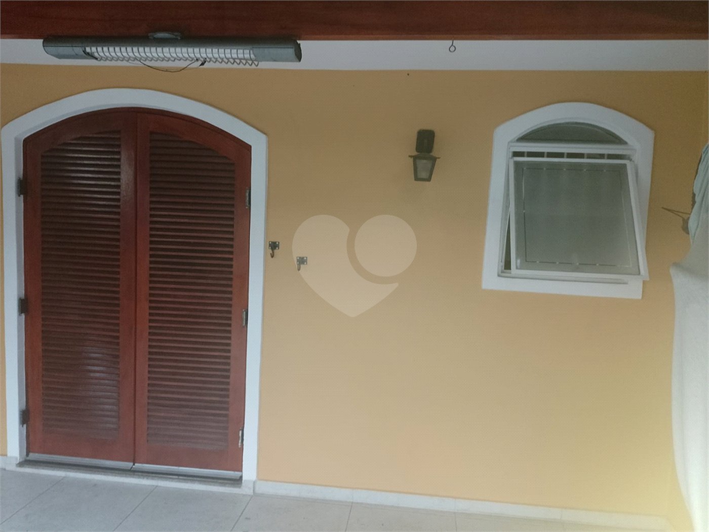 Casa à venda com 3 suítes no condomínio Vila Maria, São Paulo - SP