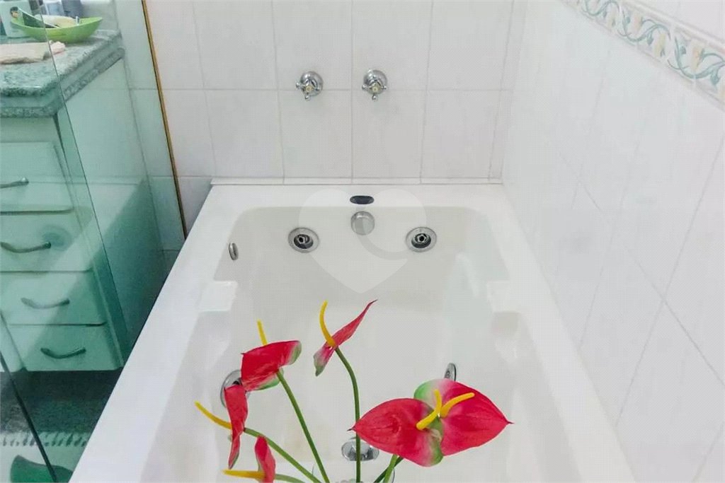 Apartamento à venda com 3 quartos, sendo 2 suítes, em Santana, São Paulo, SP