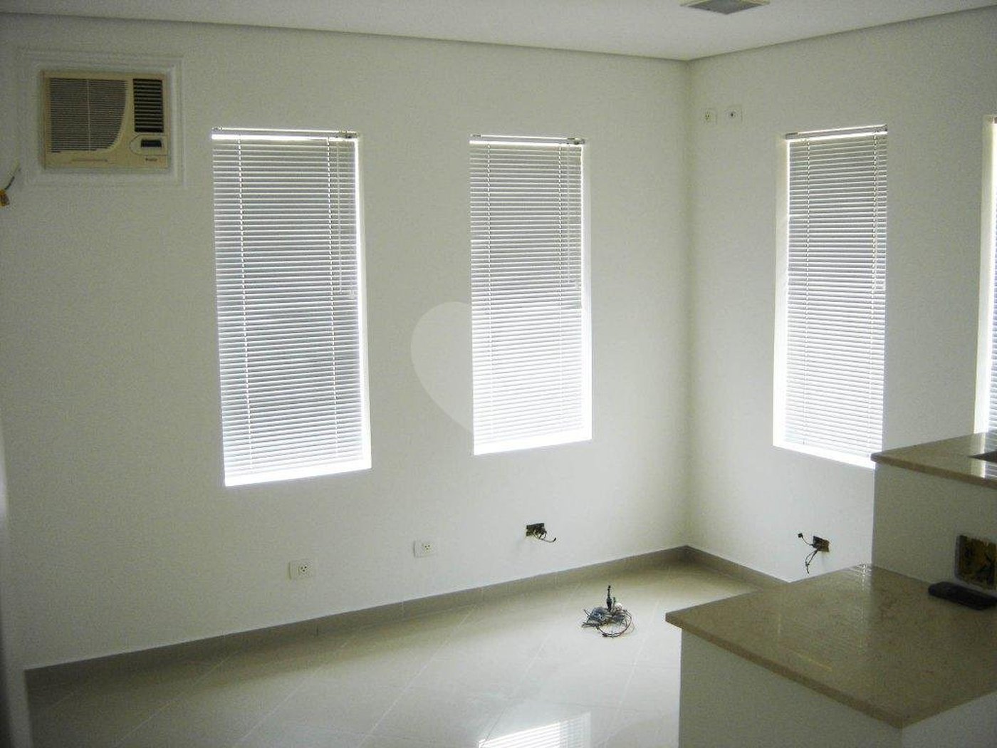 Casa à venda com 6 quartos em Jardim Marajoara, São Paulo, SP