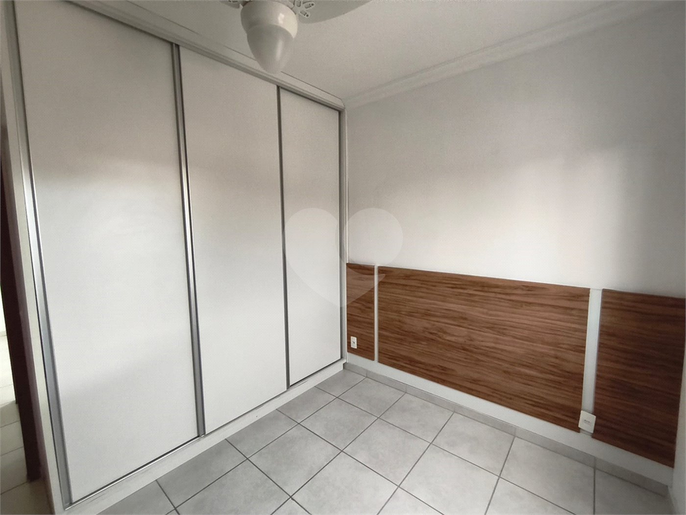 Apartamento à venda com 2 quartos em Vila Olho D'agua, Itapetininga, SP