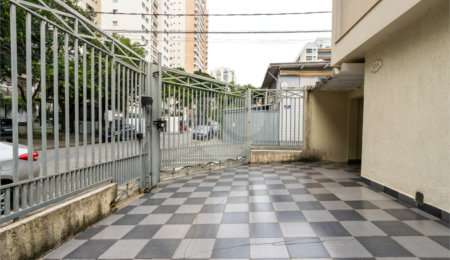 Sobrado à venda com 4 quartos, sendo 1 suíte,  em Brooklin, São Paulo, SP