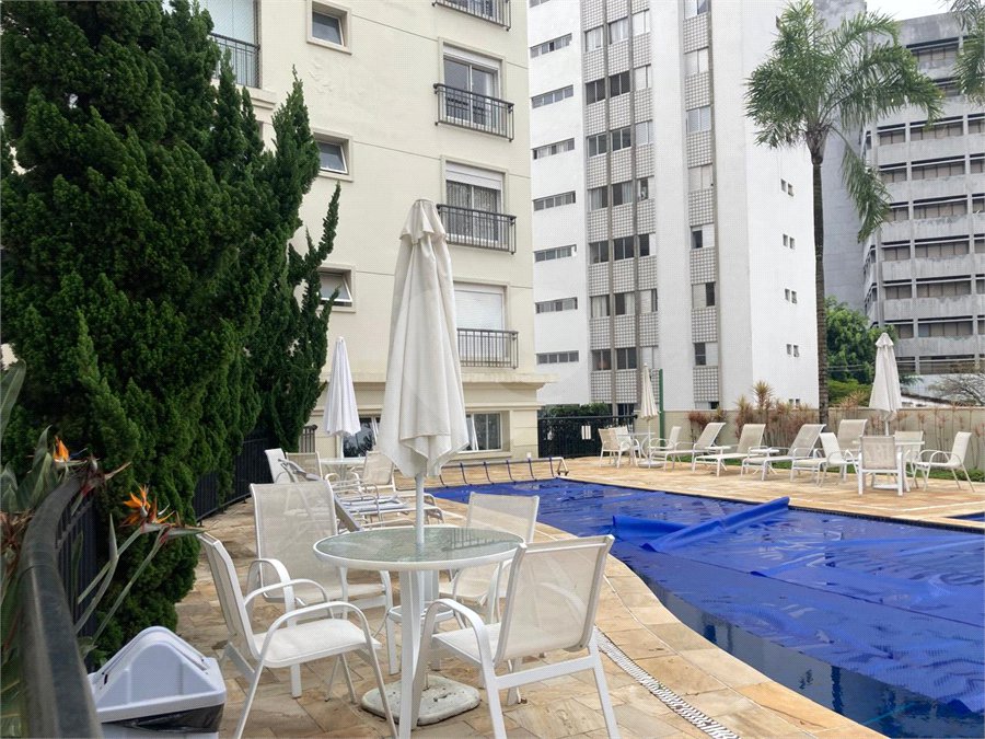Apartamento para alugar com 3 suítes em Granja Julieta, São Paulo, SP