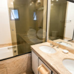 Apartamento à venda com 4 quartos, sendo 1 suíte, em Moema, São Paulo, SP