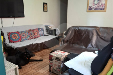 Sobrado à venda com 4 quartos em Água Fria, São Paulo, SP
