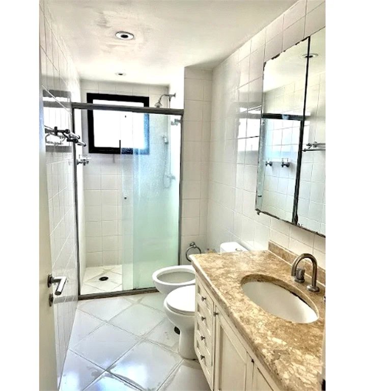 Apartamento à venda com 3 suítes em Vila Andrade, São Paulo, SP