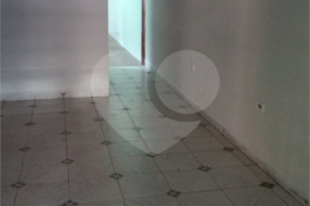Sobrado à venda com 3 quartos, sendo 1 suíte, em Paulicéia, São Bernardo do Campo, SP