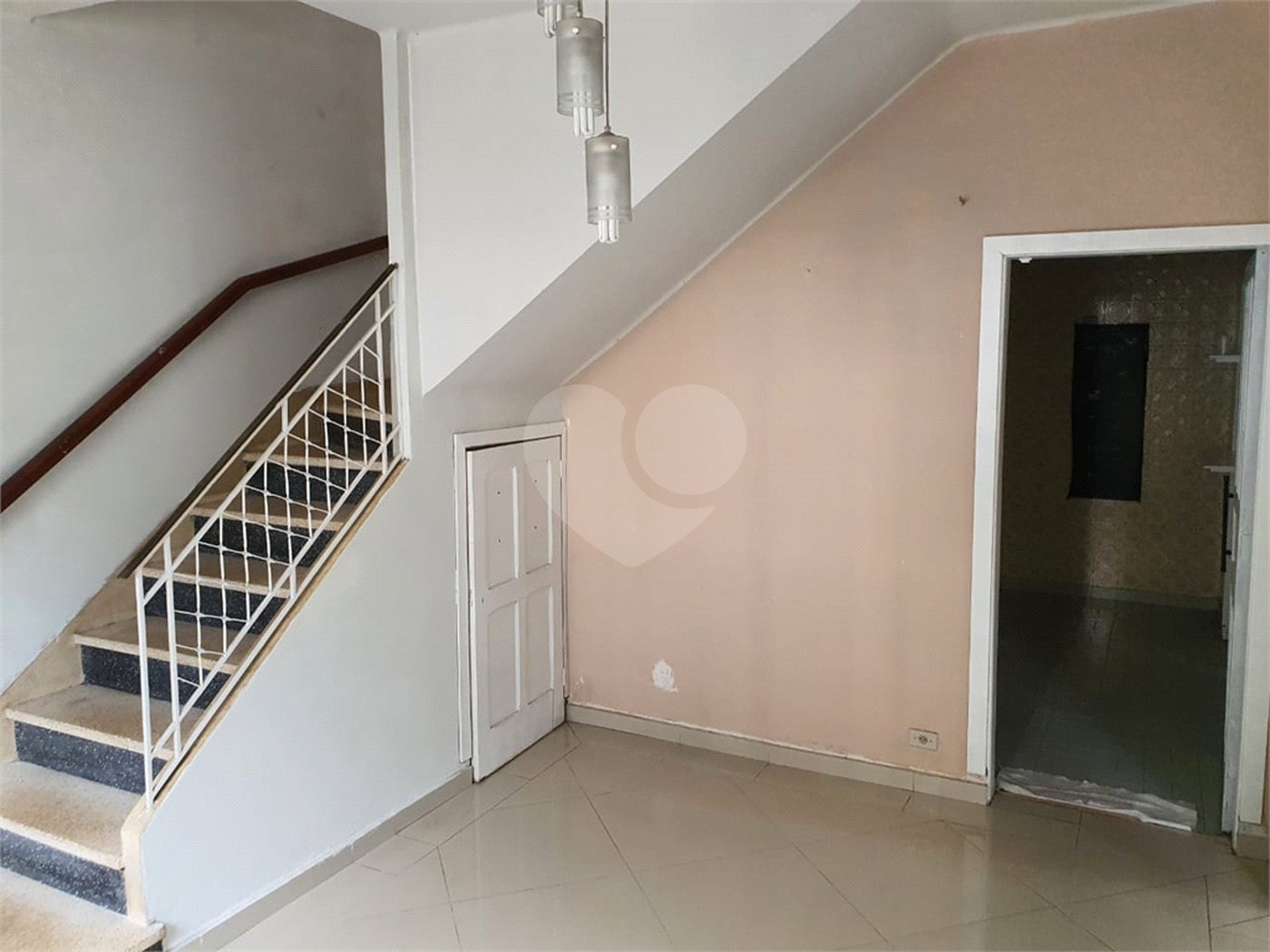 Sobrado para alugar com 3 quartos, sendo 1 suíte,  em Campo Belo, São Paulo, SP