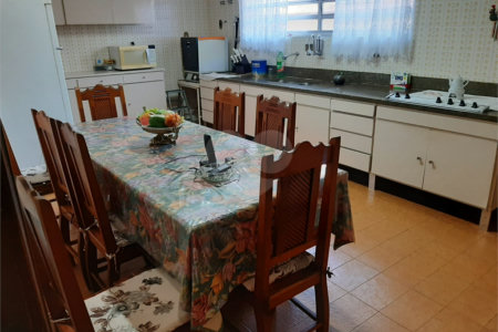Casa à venda com 4 quartos, sendo 2 suítes, em Jardim Franca, São Paulo, SP