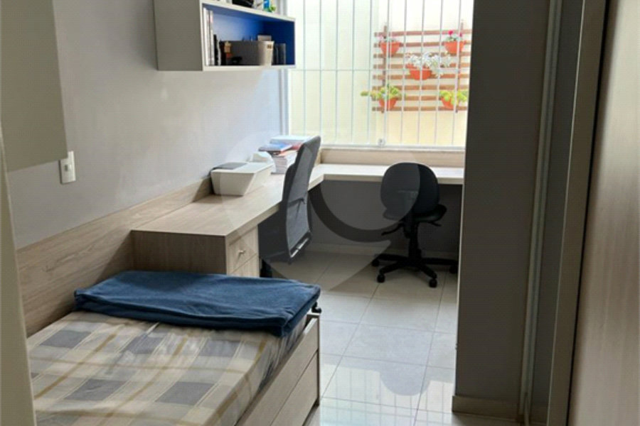 Casa à venda com 2 suítes em Santana, São Paulo, SP