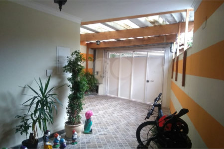 Casa à venda com 3 quartos, sendo 1 suíte, em Jardim da Saúde, São Paulo, SP