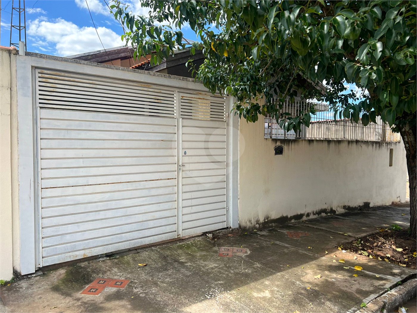 Casa à venda com 3 quartos, sendo 1 suíte,  em Jardim Itália, Itapetininga, SP