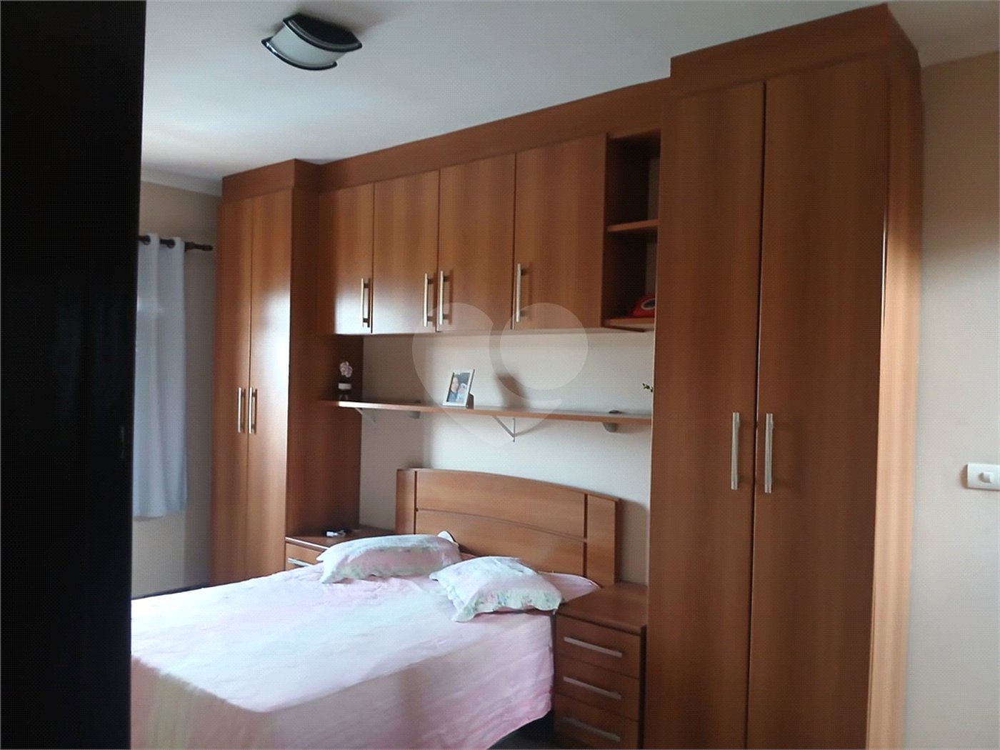 Casa à venda com 4 quartos, sendo 1 suíte, em Jardim Rosa de Franca, Guarulhos, SP