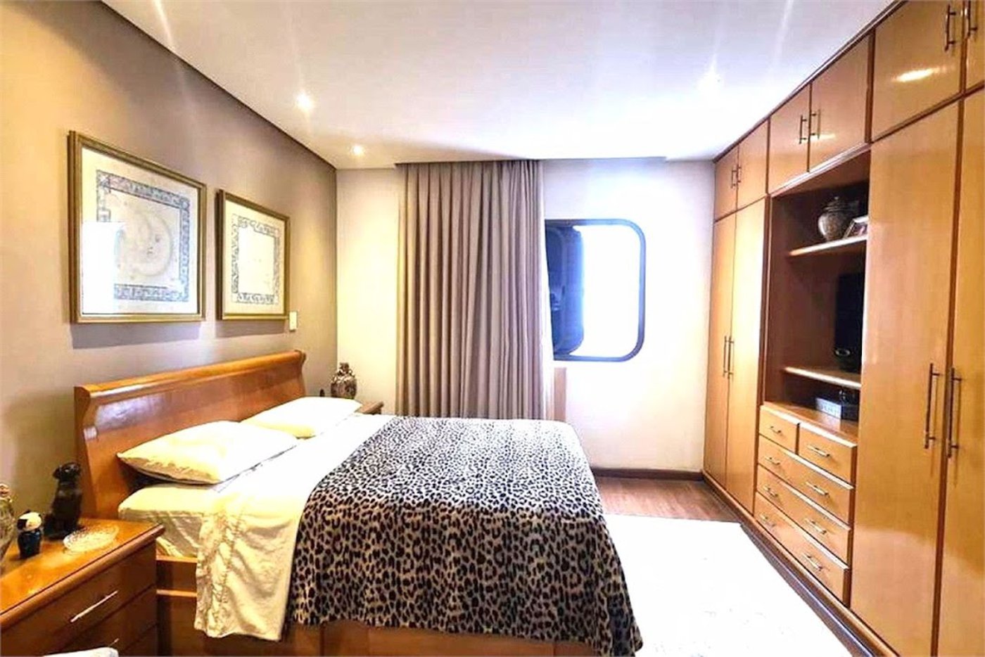 Apartamento Residencial à venda, Gonzaga, Santos - AP0964.