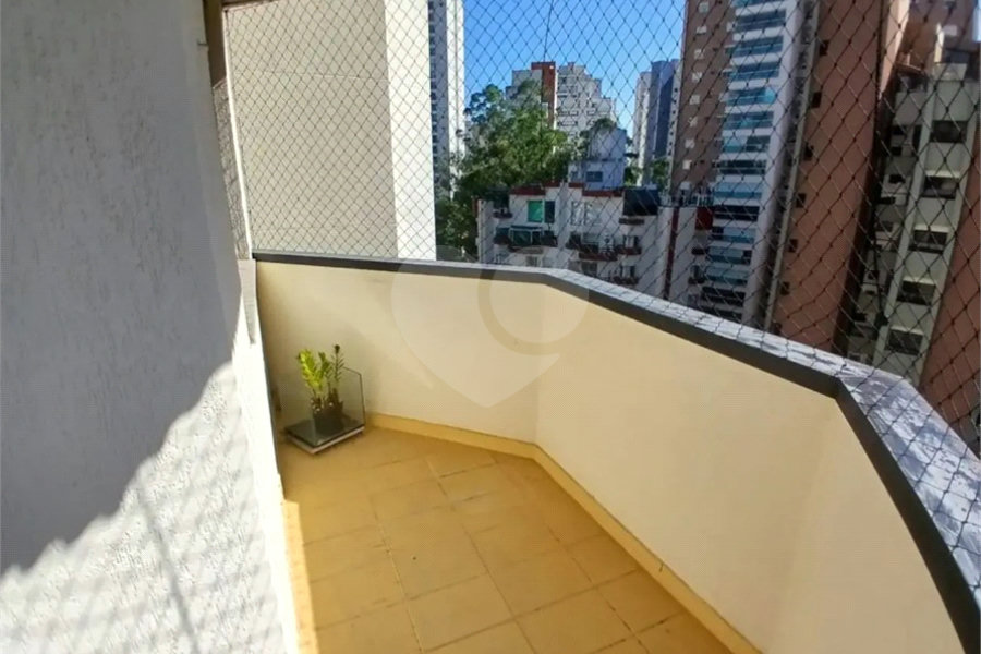 Apartamento à venda com 3 quartos, sendo 1 suíte, em Jardim Sul, São Paulo, SP