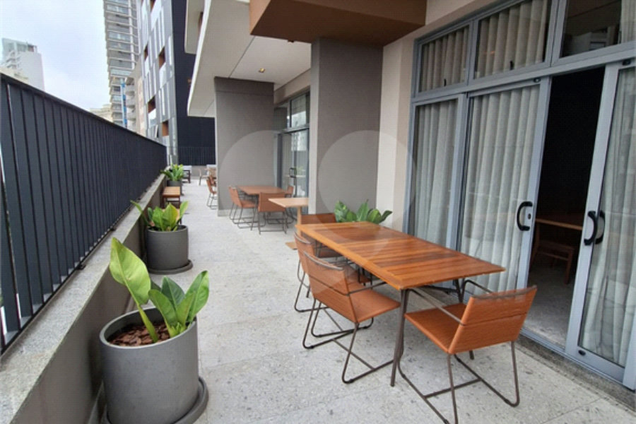 Apartamento para alugar com 3 suítes em Vila Madalena, São Paulo, SP