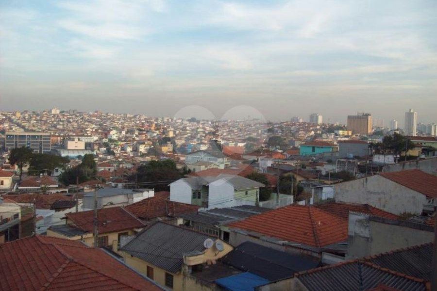 Casa Térrea à venda com 3 quartos, sendo 1 suíte, em Vila Constança, São Paulo, SP