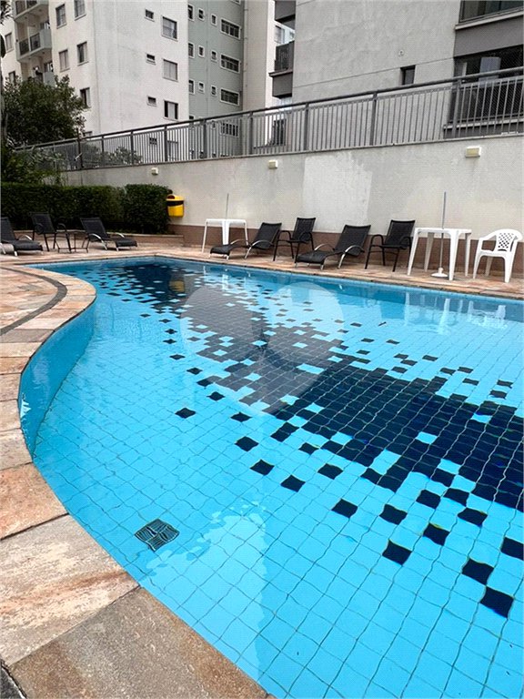Apartamento à venda com 2 quartos, sendo 1 suíte, em Vila Gumercindo, São Paulo, SP