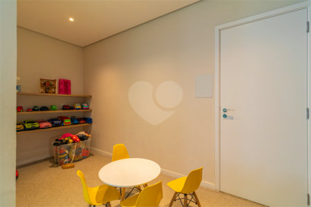 Apartamento à venda com 3 quartos, sendo 1 suíte, em Campo Grande, São Paulo, SP