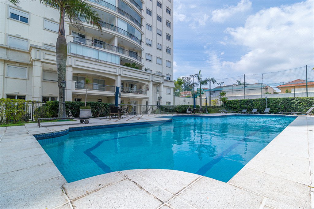 Apartamento à venda ou para alugar com 2 suítes em Vila Cruzeiro, São Paulo, SP