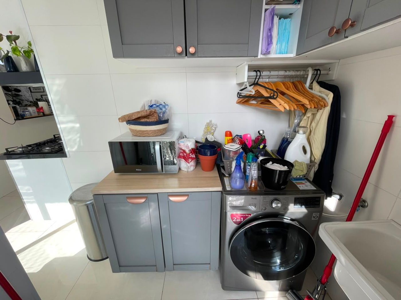 Apartamento com 2 dormitórios à venda, 74 m² por R$ 1.049.000,00 - Gonzaga - Santos/SP
