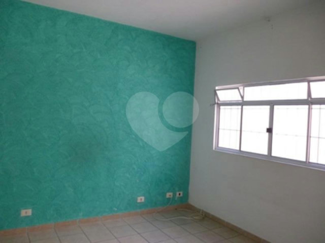Casa Térrea à venda com 6 quartos em Vila Maria, São Paulo, SP