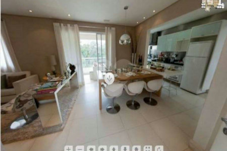 Apartamento à venda com 3 quartos, sendo 1 suíte, em Jardim Arpoador, São Paulo, SP