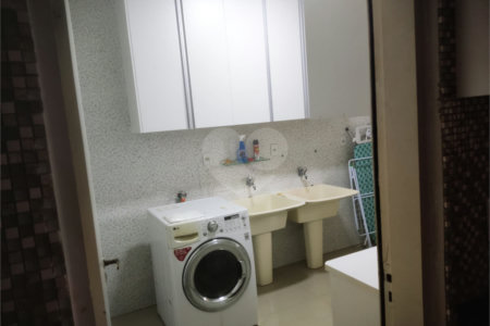 Chácara à venda ou para alugar com 3 quartos, sendo 1 suíte, em Chácaras Polozzi, Louveira, SP