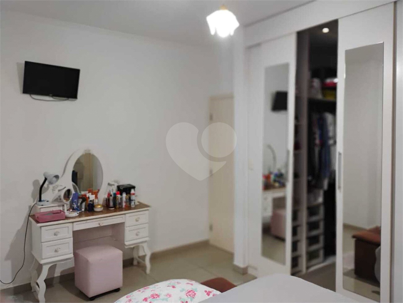 Casa à venda com 4 quartos, sendo 1 suíte,  em Jardim Ermida II, Jundiaí, SP