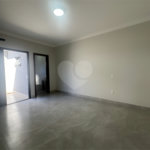 Casa à venda com 3 quartos, sendo 1 suíte, no condomínio Residencial Villagio Wanel, Sorocaba - SP
