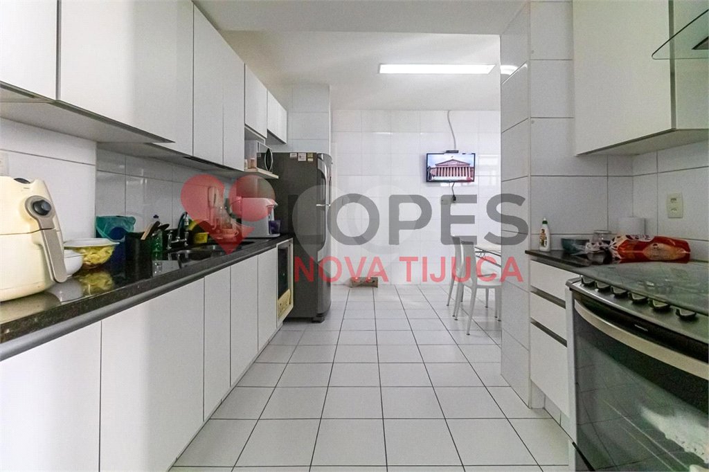Apartamento à venda com 3 quartos, sendo 1 suíte, em Copacabana, Rio de Janeiro, RJ