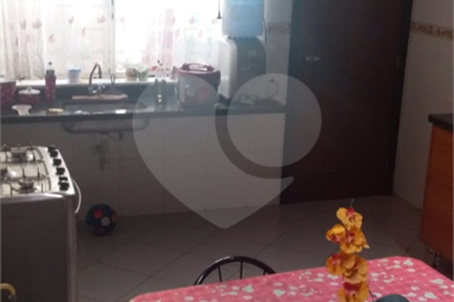 Casa à venda com 3 quartos em Vila Maria, São Paulo, SP