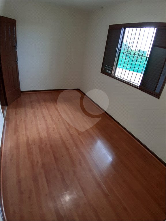 Casa à venda com 3 quartos, sendo 1 suíte,  em Vila Gomes, São Paulo, SP