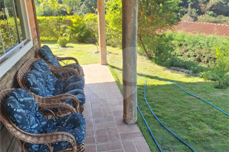 Casa em condomínio à venda com 3 quartos, sendo 1 suíte,  no Centro, Bom Jesus dos Perdões, SP