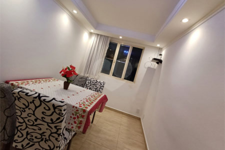 Apartamento à venda com 2 quartos em Jardim Francisco Mendes, São Paulo, SP