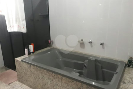 Sobrado à venda com 3 quartos, sendo 1 suíte, em Jardim Flórida, São Roque, SP