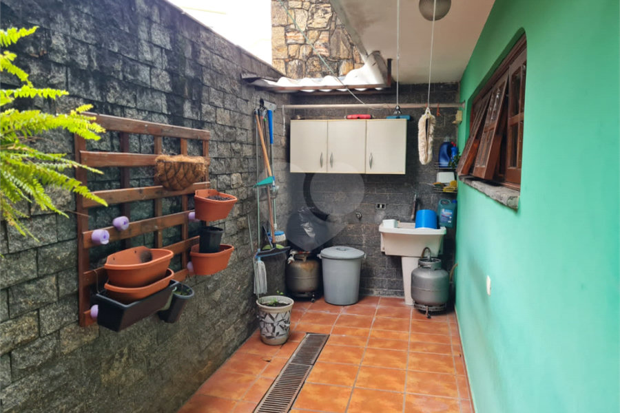 Sobrado à venda com 3 quartos, sendo 1 suíte, em Vila Tibagi, Guarulhos, SP