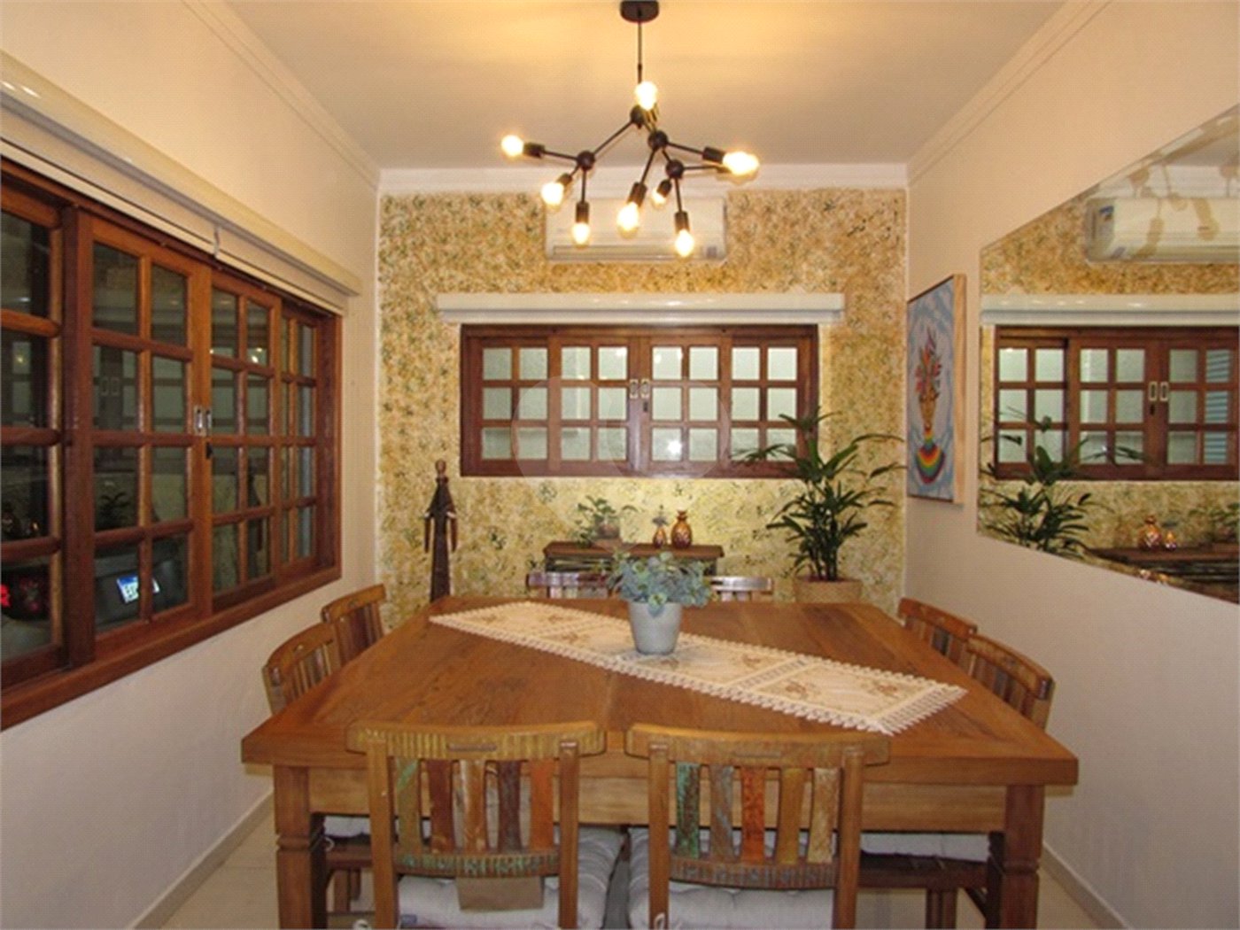 Casa Térrea à venda com 4 quartos, sendo 3 suítes, em Mandaqui, São Paulo, SP