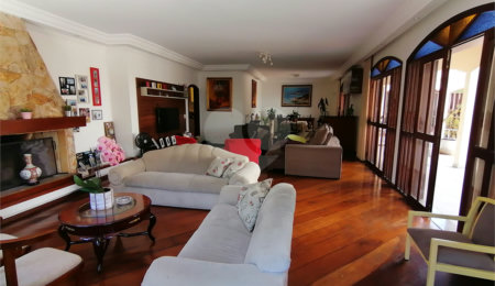Casa Térrea à venda com 3 quartos, sendo 1 suíte,  em Vila Mariana, São Paulo, SP