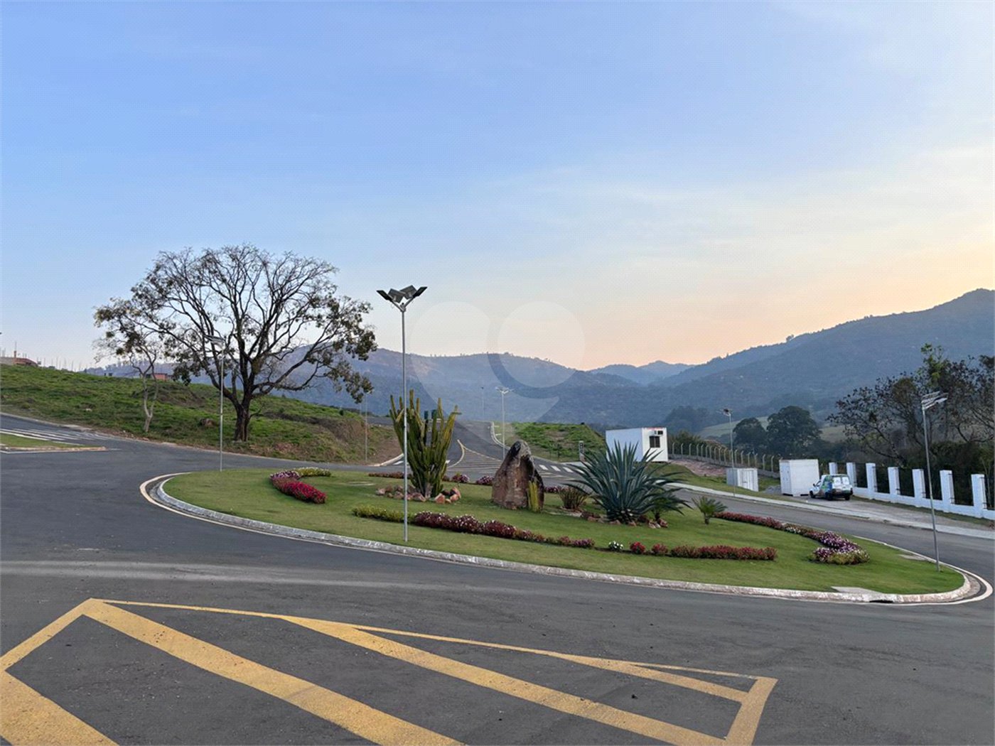 Terreno à venda no condomínio Portal Lamis I, Atibaia - SP