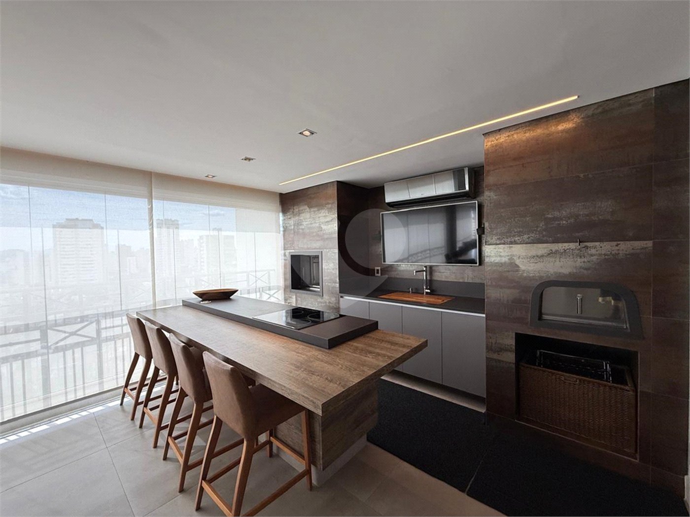 Apartamento à venda com 3 suítes em Santa Teresinha, São Paulo, SP