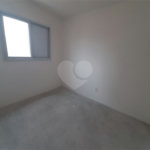 Apartamento à venda com 2 quartos, sendo 1 suíte,  em Parada Inglesa, São Paulo, SP