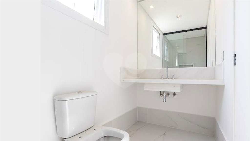 Casa à venda com 4 suítes no condomínio Hípica Garden, São Paulo - SP